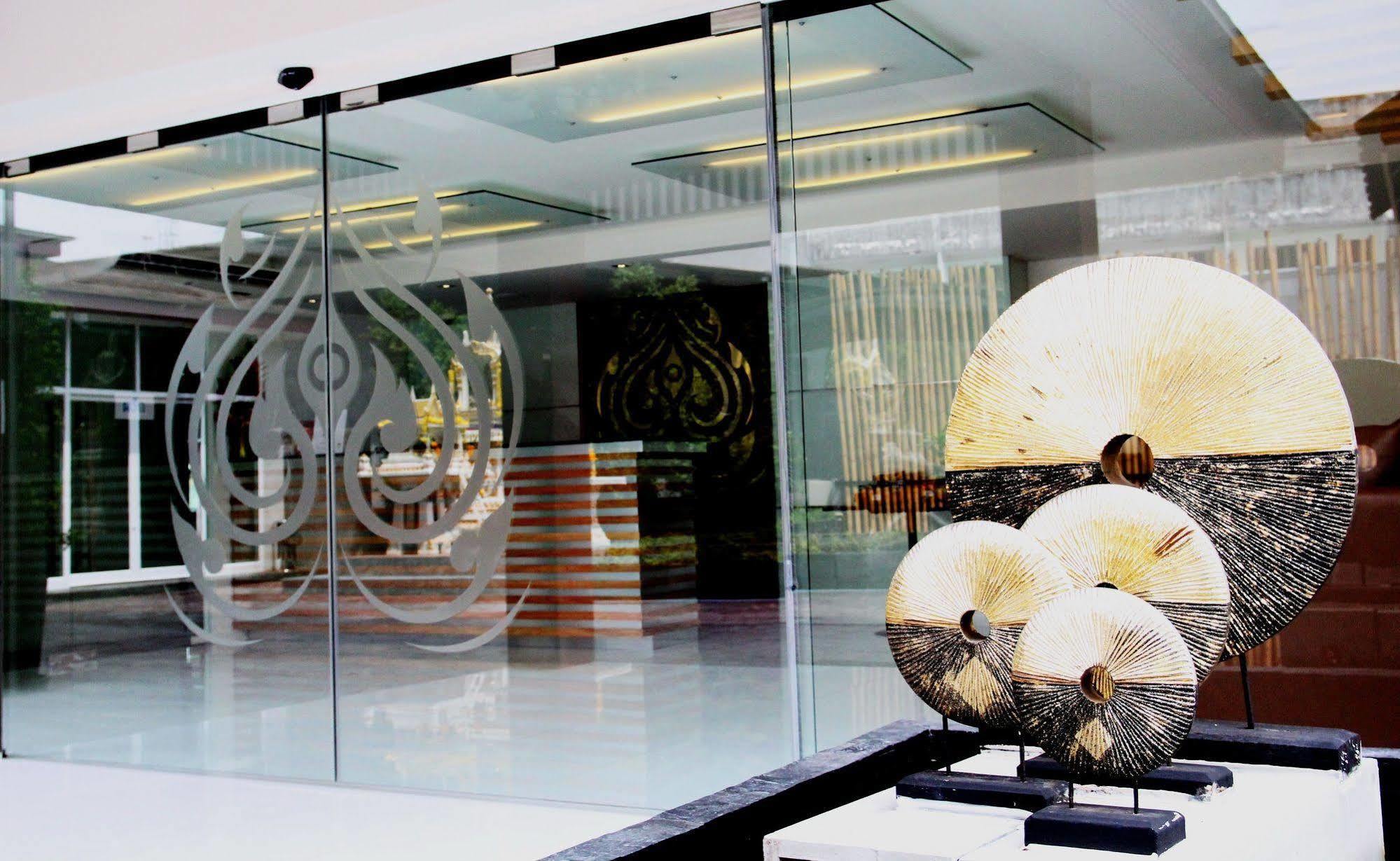 Metro Hotel&Spa Thung Song Esterno foto