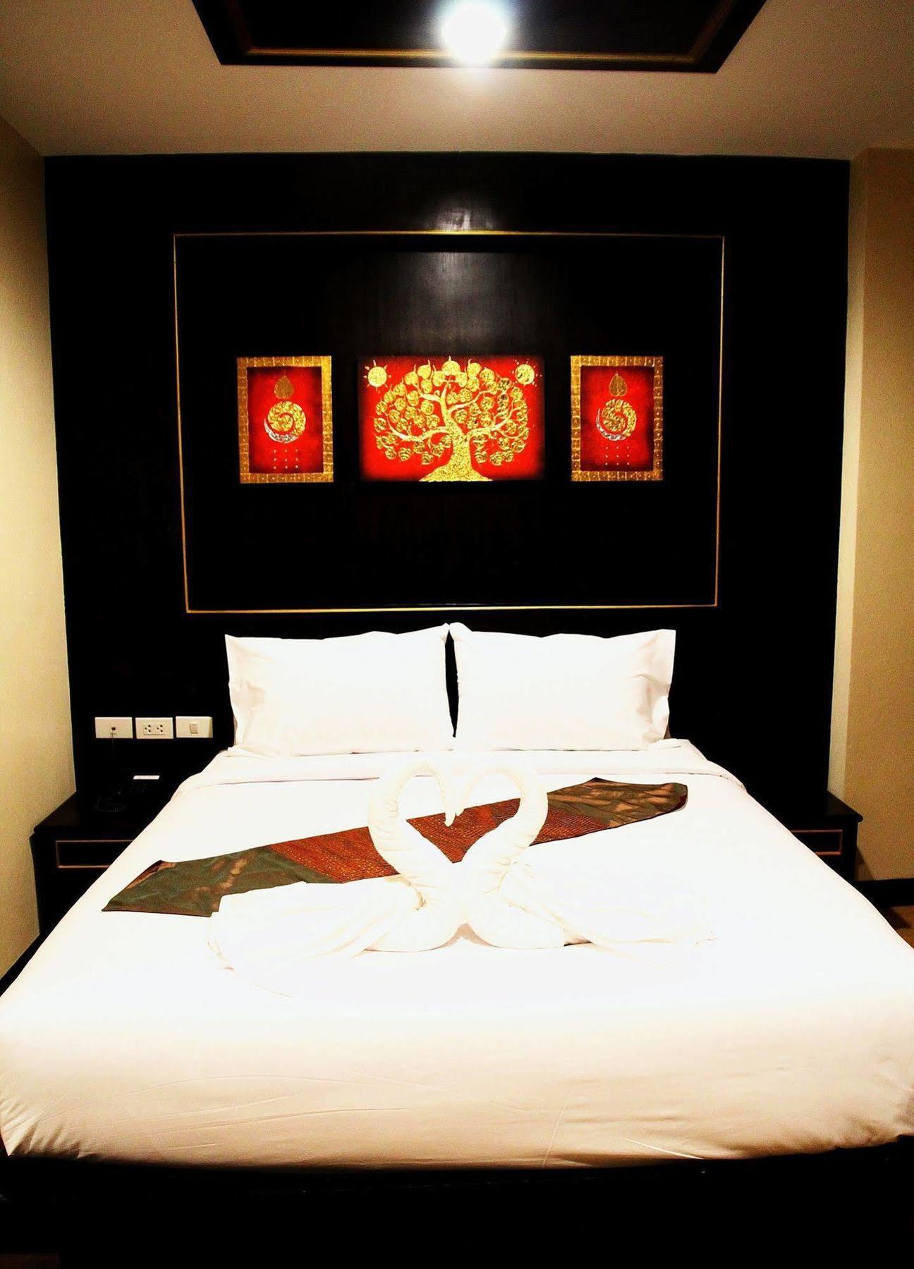Metro Hotel&Spa Thung Song Esterno foto
